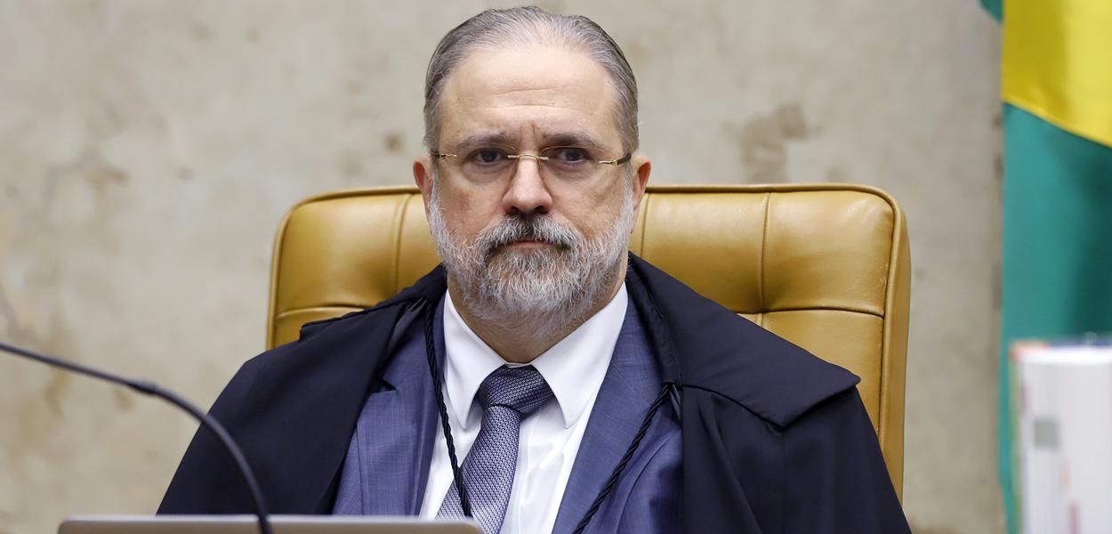 Procurador-geral da República, Augusto Aras, durante a sessão plenária. (11/03/2020)