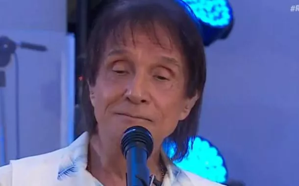 Roberto Carlos perde controle de carro e provoca acidente em gravação de especial na Globo