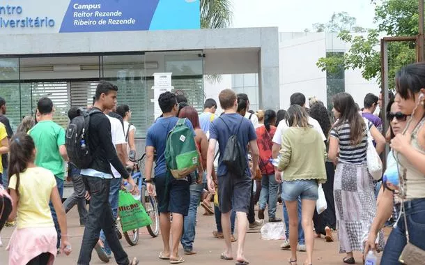 CNC: inadimplência atinge em novembro maior índice desde outubro de 2023