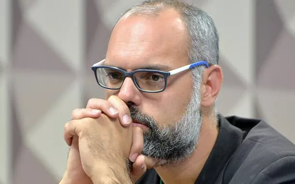 STF nega recurso do X Brasil para desbloquear conta do blogueiro bolsonarista Allan dos Santos