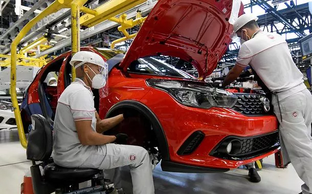 Produção e venda de veículos no Brasil têm forte alta em julho ante junho