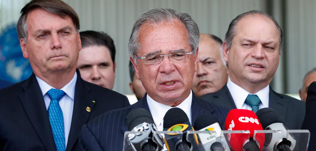 Ministro da Economia, Paulo Guedes, durante coletiva de imprensa após reunião. 28 de setembro de 2020