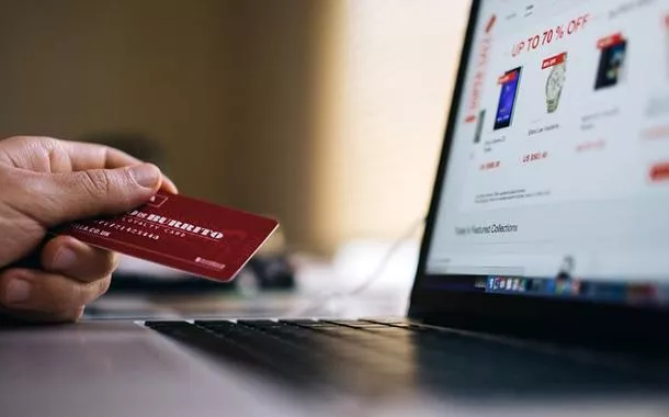 Estados aumentam ICMS a partir de abril e compras internacionais ficarão mais caras