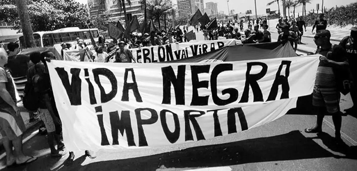 20 de Novembro: É preciso lutar contra o racismo que dói, mata, humilha e destrói milhões