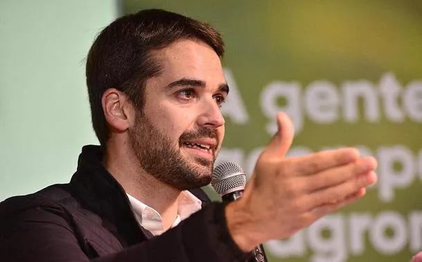 Governador gaúcho Eduardo Leite assume sua orientação sexual: “eu sou gay” (vídeo)