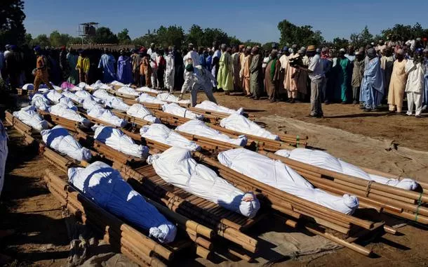 Pelo menos 23 membros das forças civis são mortos no norte da Nigéria
