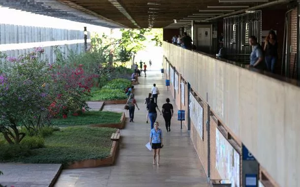 Universidade de Brasília (UnB)