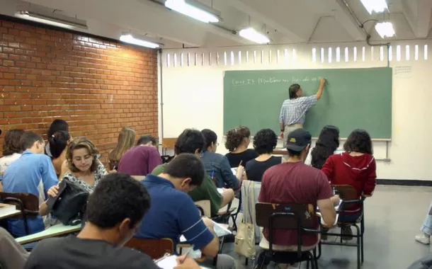 Recomposição do orçamento de universidades, reajuste de bolsas de pesquisa e ampliação ensino integral