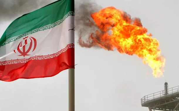 EUA intensificam sanções contra rede de petróleo iraniano, ampliando tensões com China e minando negociações nucleares