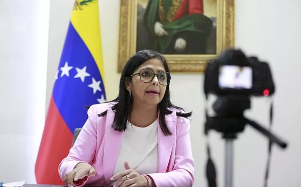 Vice-presidenta da Venezuela recebe em Caracas delegação da Opep