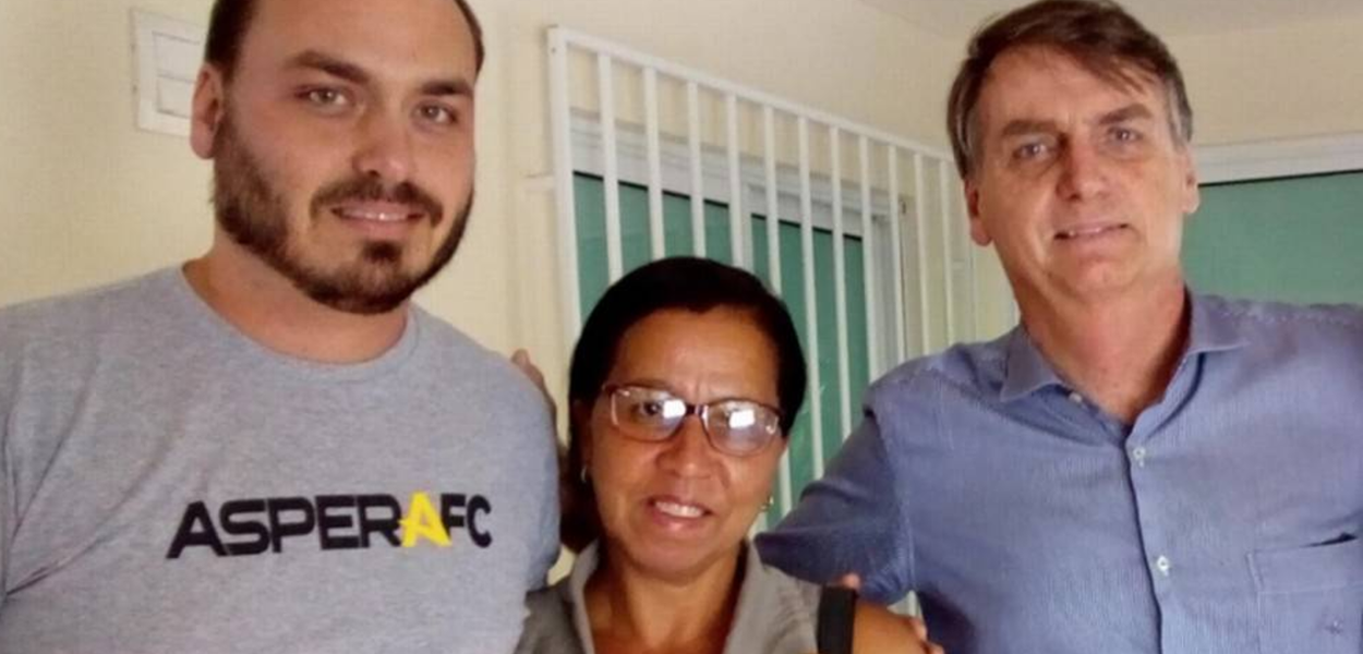 Carlos Bolsonaro, Wal do Açaí e Jair Bolsonaro