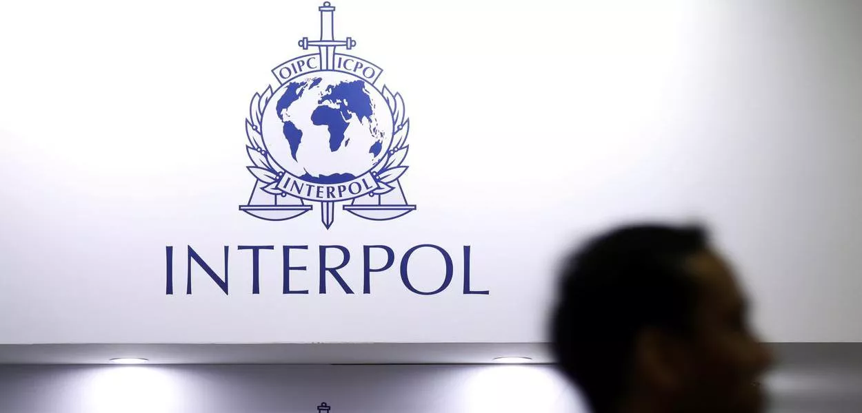 Interpol inclui oito foragidos de megaoperação contra o PCC em "lista vermelha"