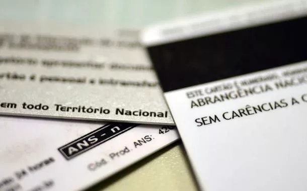 Lucro dos planos de saúde dispara no 1º semestre de 2025, aponta ANS