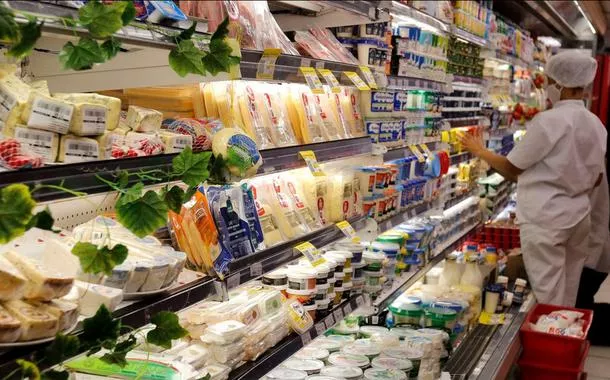 O que nunca te disseram sobre os supermercados (e nem vão te dizer)