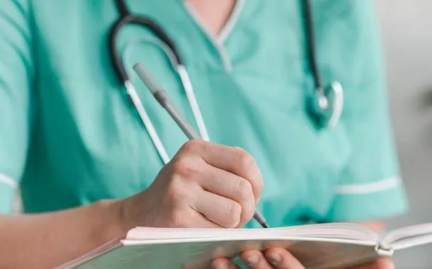 MEC restringe aumento de vagas em cursos de Medicina privados