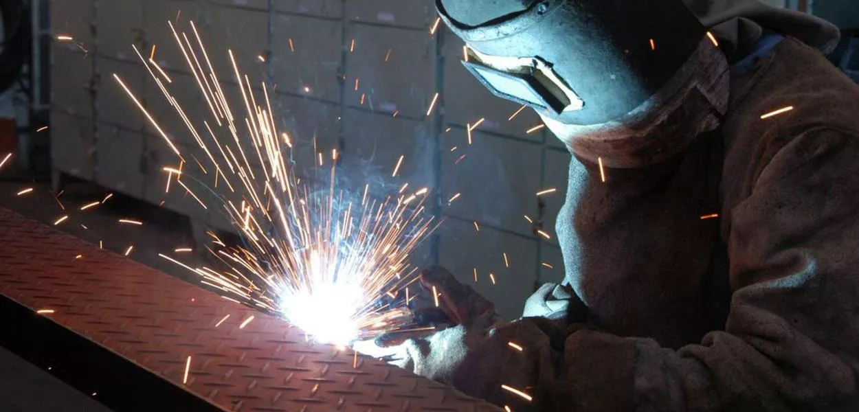 Governo federal amplia para 23 lista de produtos siderúrgicos sujeitos à tarifa de 25%