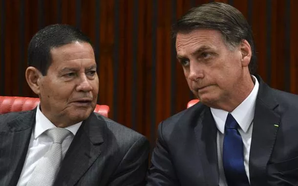 Interferência em depoimento de Mourão pode levar Bolsonaro à prisão