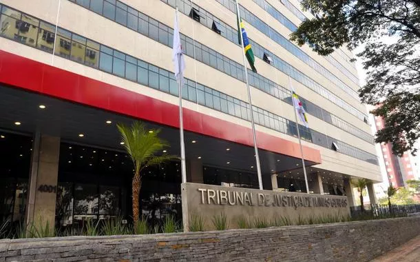 TJ-MG cria novo penduricalho e paga R$ 75 mil a juízes no Carnaval