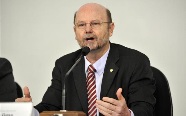 'O que querem é inviabilizar o governo', diz Bohn Gass sobre críticas da oposição à MP da reoneração