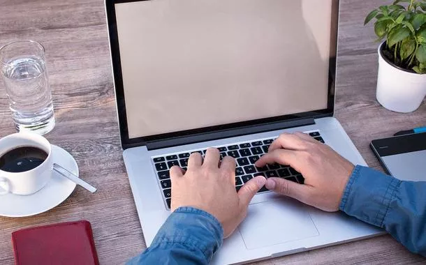 Demissão por escolha: por que trabalhadores rejeitam o retorno ao modelo presencial