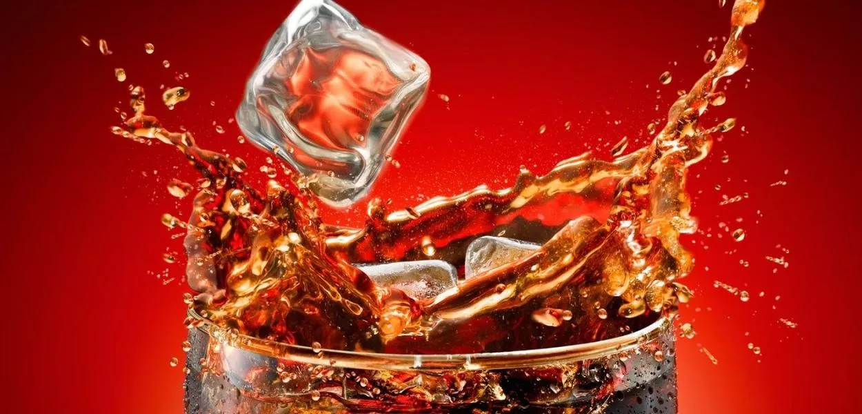 Consumo de bebidas ricas em açúcar pode aumentar risco de câncer oral