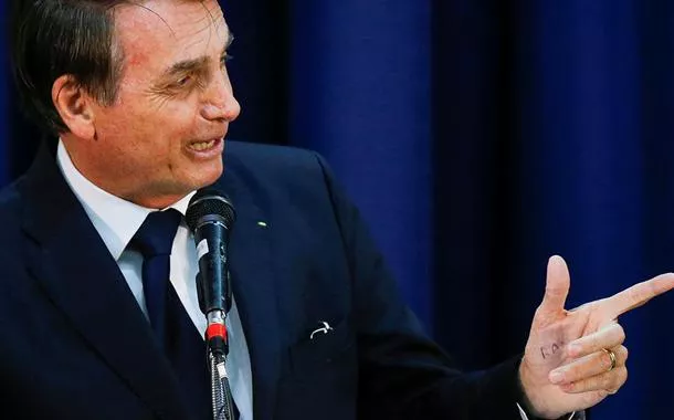 Na presidência mora um assassino!