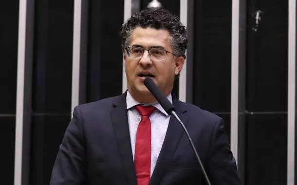 Deputado Alencar Santana cobra Tarcísio: 'zere o ICMS da cesta básica no estado de São Paulo'