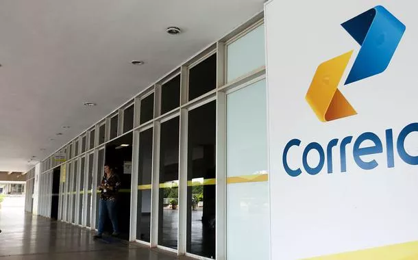 Correios amplia acesso a aposentados e pensionistas do INSS para consulta e contestação de descontos indevidos