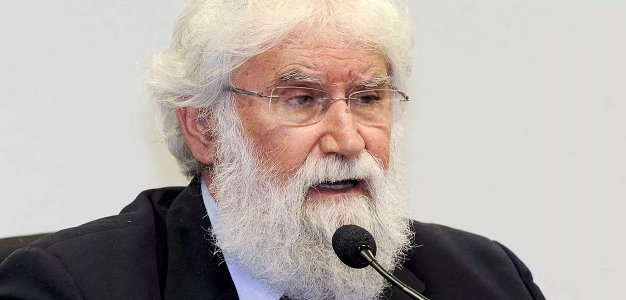 "'Ainda Estou Aqui' esvaziou o golpe atual", diz Leonardo Boff