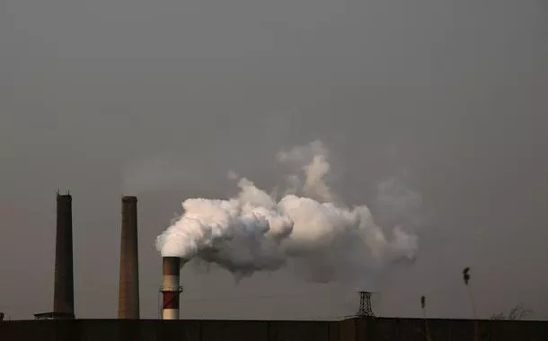 Emissões de gases poluentes