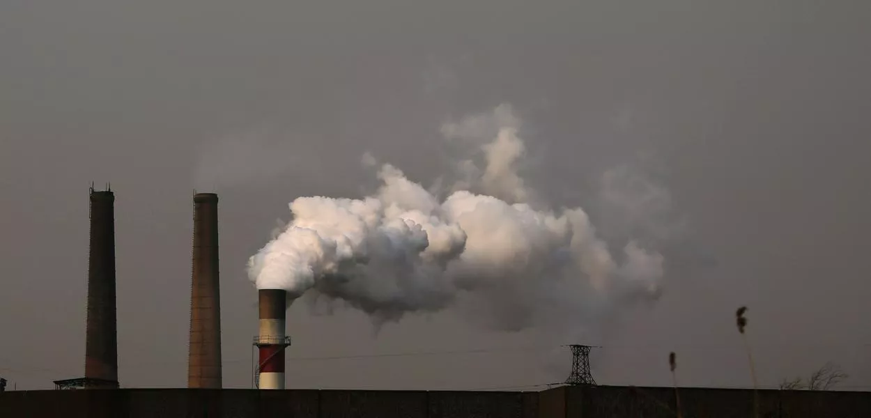 Agência internacional alerta para aumento das emissões de gases poluentes
