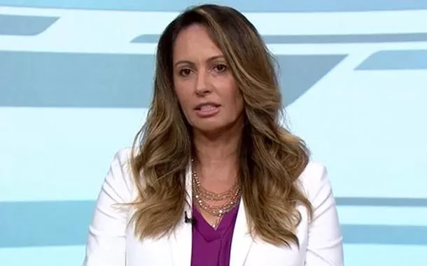 Ícone da direita, Ana Paula do vôlei larga a mão de Flávio Bolsonaro