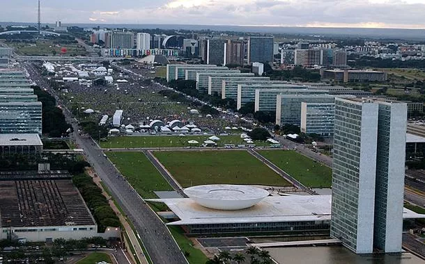 Centrão mantinha mais de 370 cargos no Planalto mesmo votando contra pautas de interesse do governo