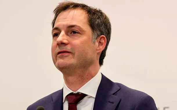 Primeiro-ministro da Bélgica renuncia após derrota eleitoral
