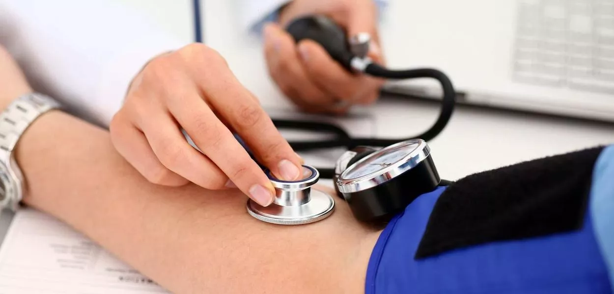 Denúncia de estágio abusivo em medicina na Unoeste gera divergência entre alunos