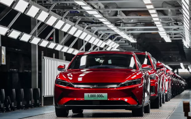 Produção de carros chineses e avanço dos híbridos em 2025 devem revolucionar indústria automotiva no Brasil