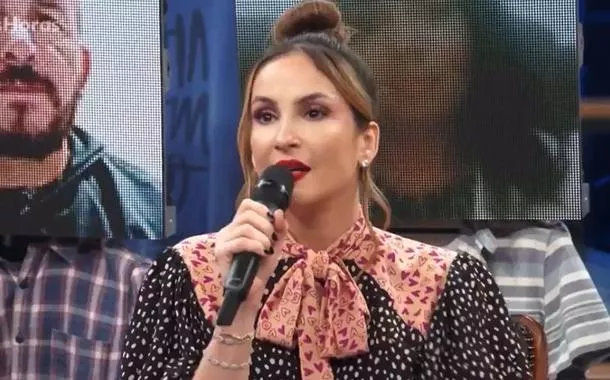 Claudia Leitte 'apaga' Iemanjá de música e gera revolta; secretário aponta racismo