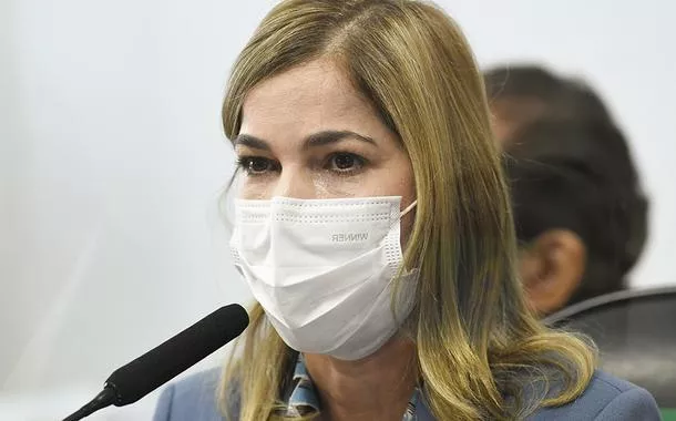 Cármen Lúcia arquiva queixa-crime da Capitã Cloroquina contra cúpula da CPI da Covid