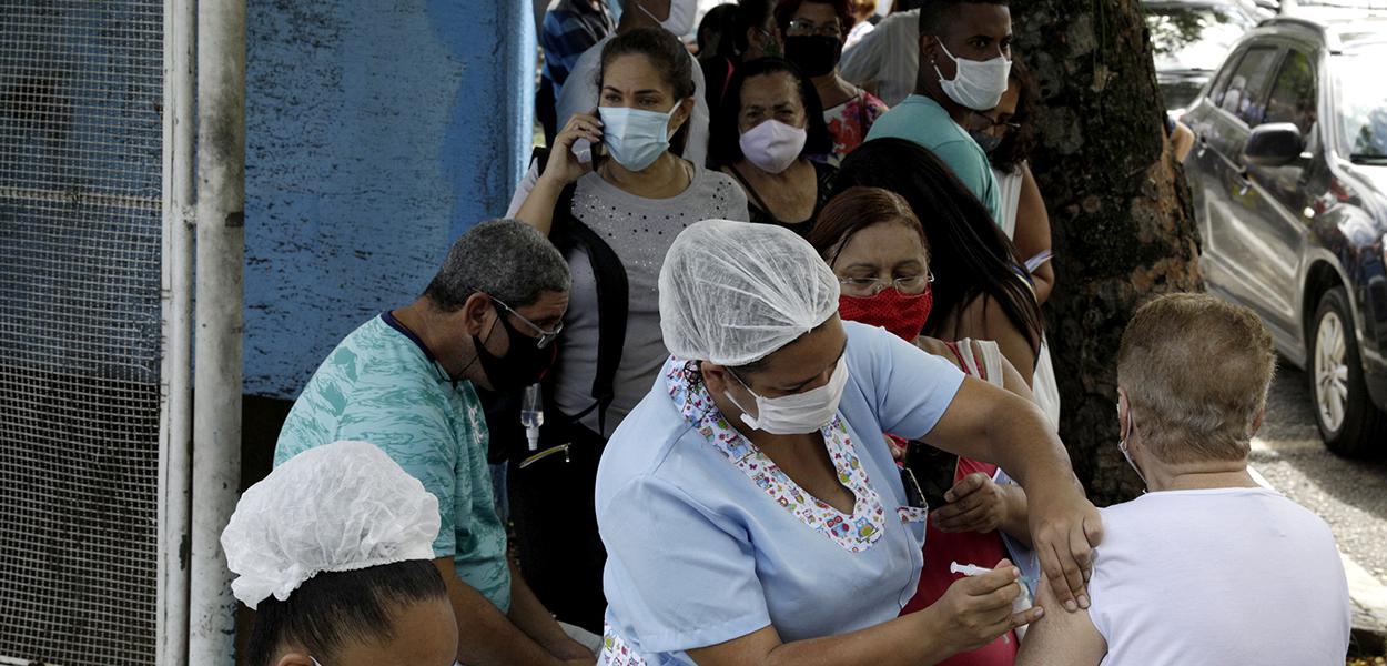 Vacinação contra Covid-19 em  São Gonçalo, Rio de Janeiro