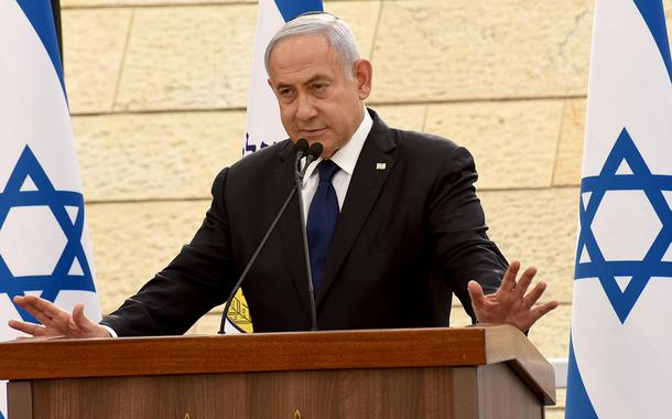 Netanyahu diz que Israel está em guerra e que 