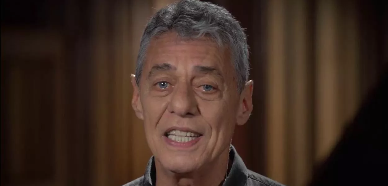 Cantor Chico Buarque