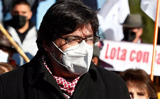 Prefeito comunista foi preso por desafiar grandes farmacêuticas no Chile, dizem lideranças ibero-americanas