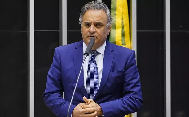 Segunda Turma do STF arquiva processo contra Aécio Neves