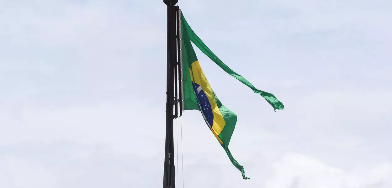 As instituições não funcionaram