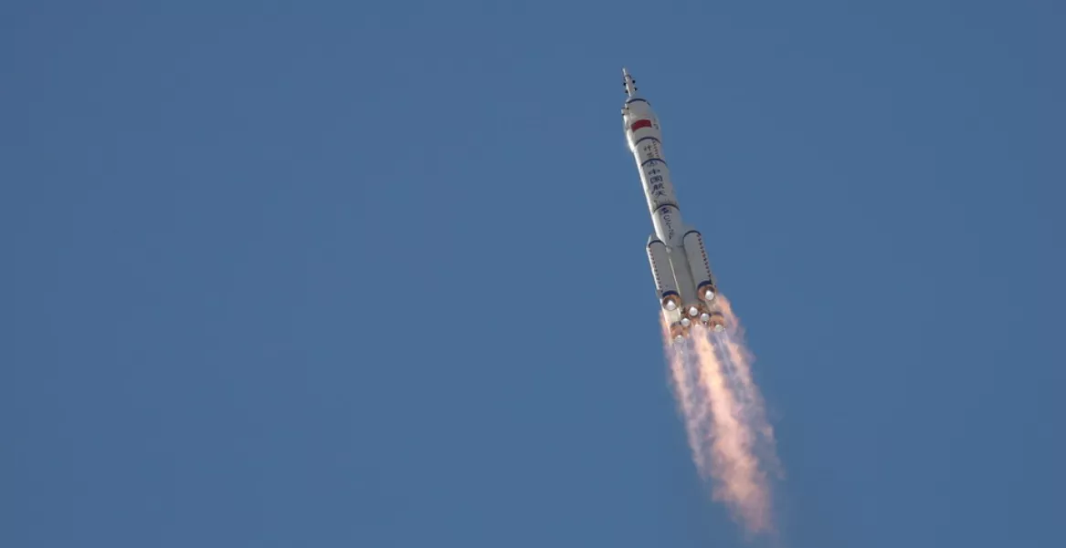 Foguete chinês Long March-2F Y12