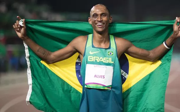 Paris 2024: Alison dos Santos e Matheus Lima vão à semi dos 400m com barreiras