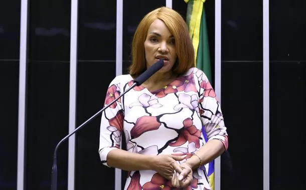 Justiça nega pedido de liberdade para ex-deputada Flordelis