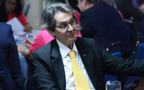 Por que o Supremo acerta ao prender Roberto Jefferson