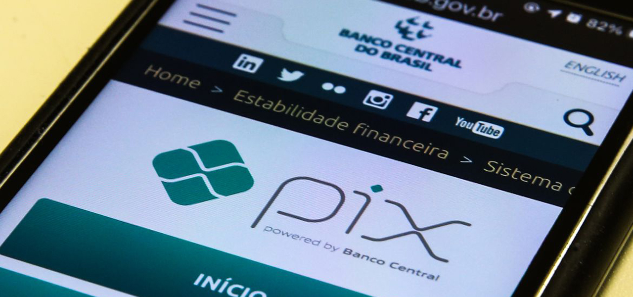 Banco Central divulga novas regras de segurança para o Pix: limite à noite será de R$ 1.000