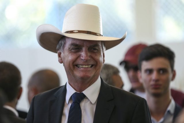 A trairagem de Bolsonaro com seus brothers, os roqueiros reaças -  Socialista Morena